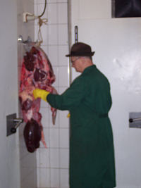 Fleischbeschau durch den Tierarzt
